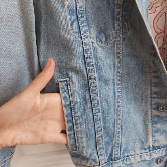 Looney tunes jeans vest - Picture 3 of 7